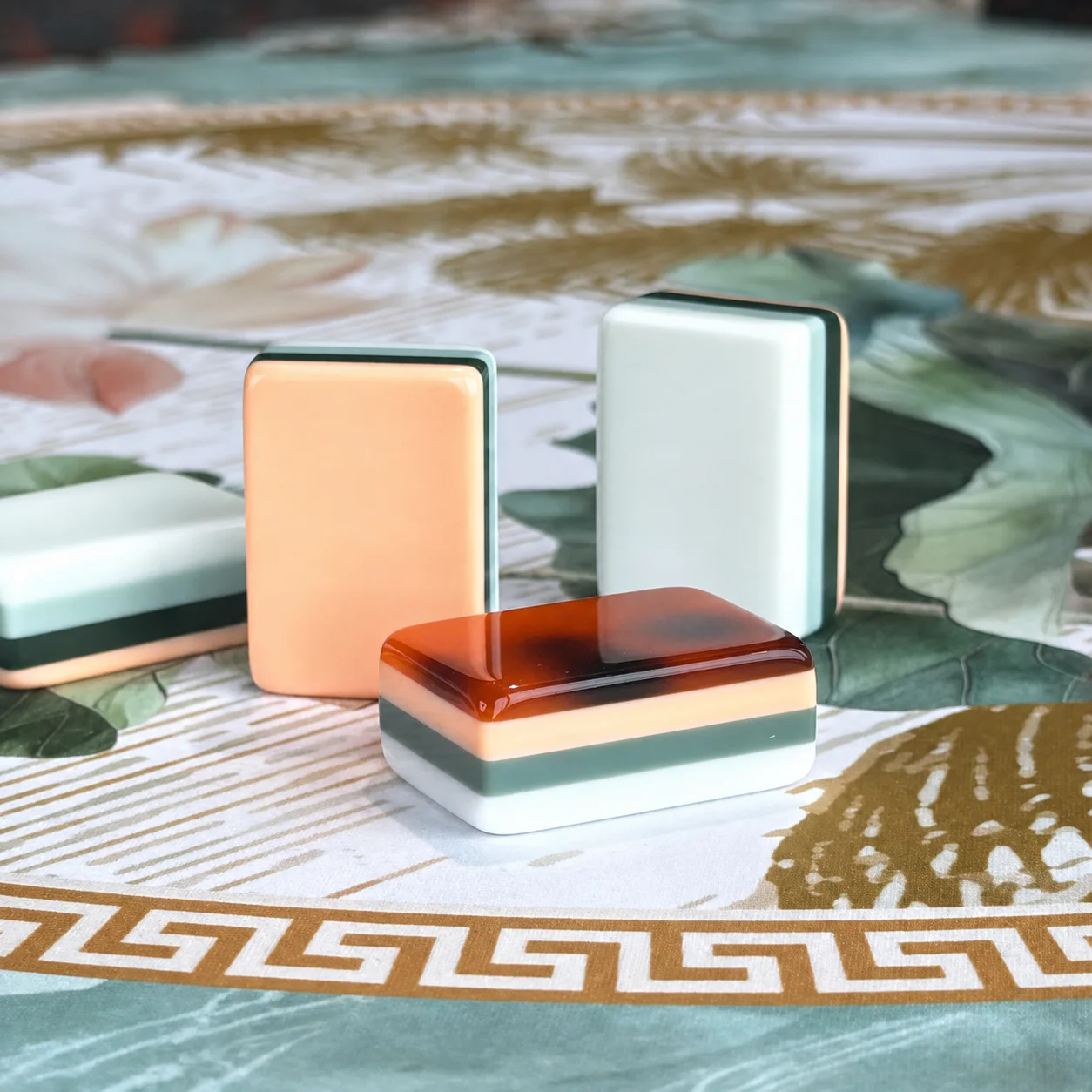 Matching blank Mahjong tile body for reference Henrymahjong032