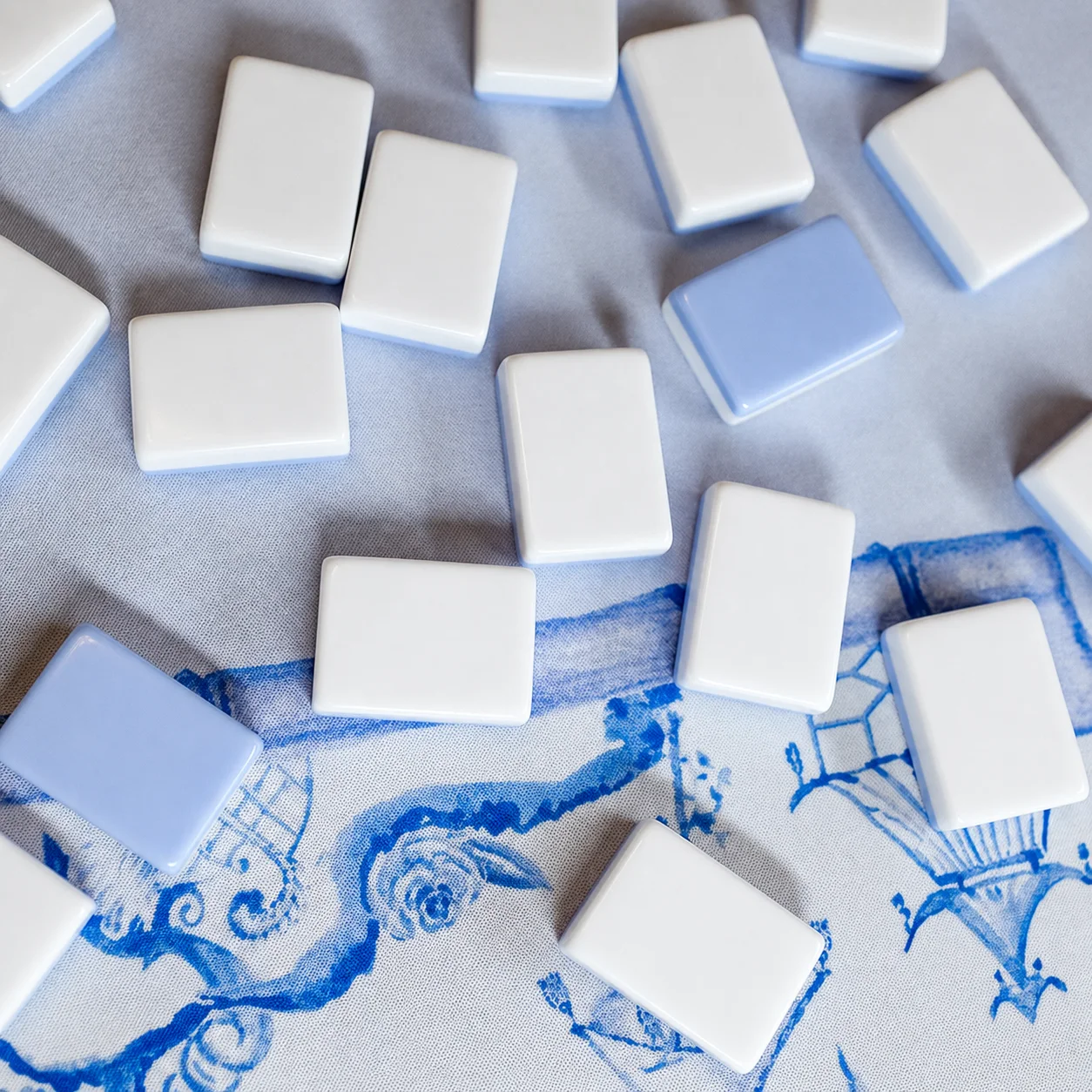 Matching blank Mahjong tile body for reference Henrymahjong053