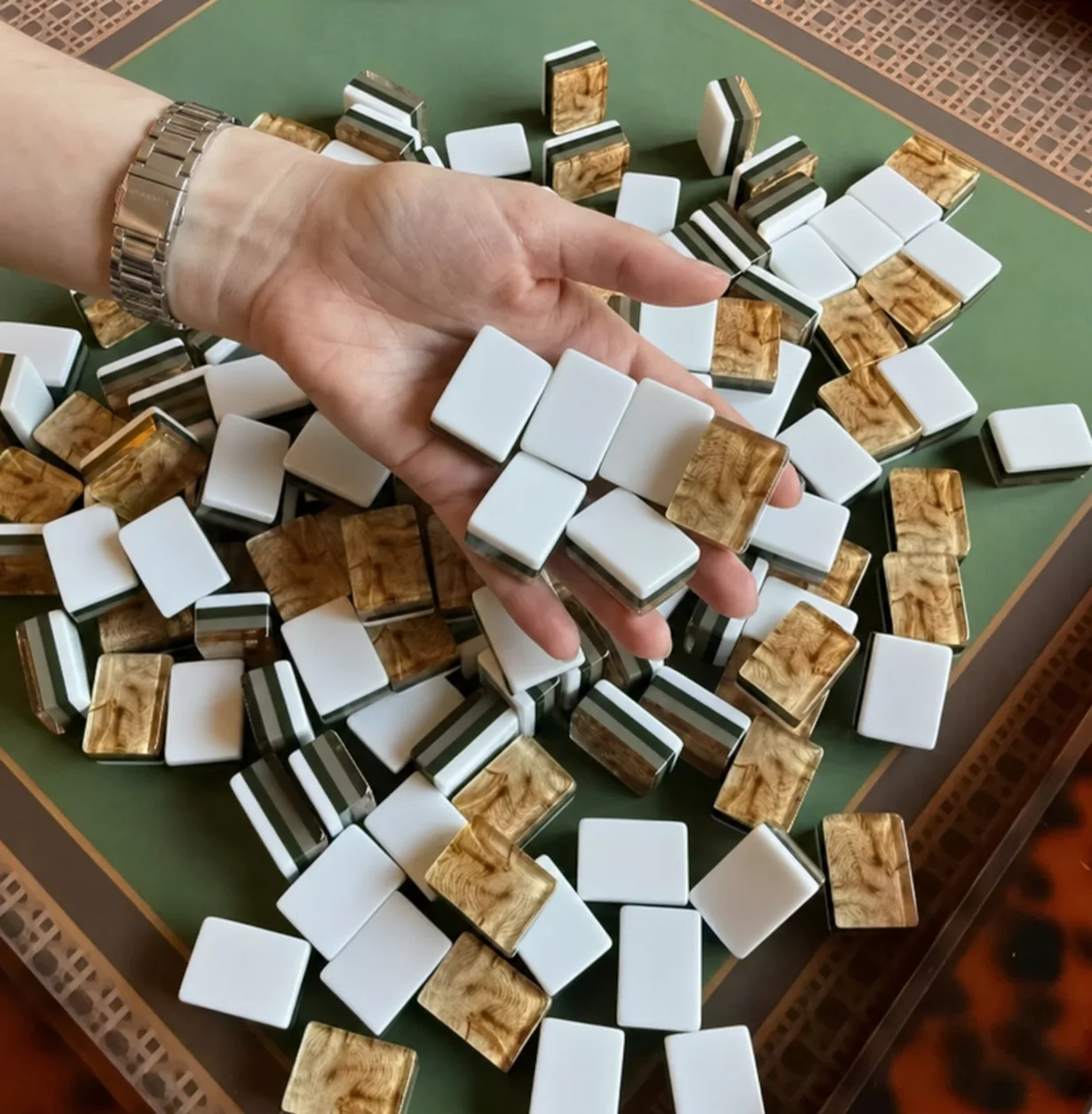 Matching blank Mahjong tile body for reference Henrymahjong100