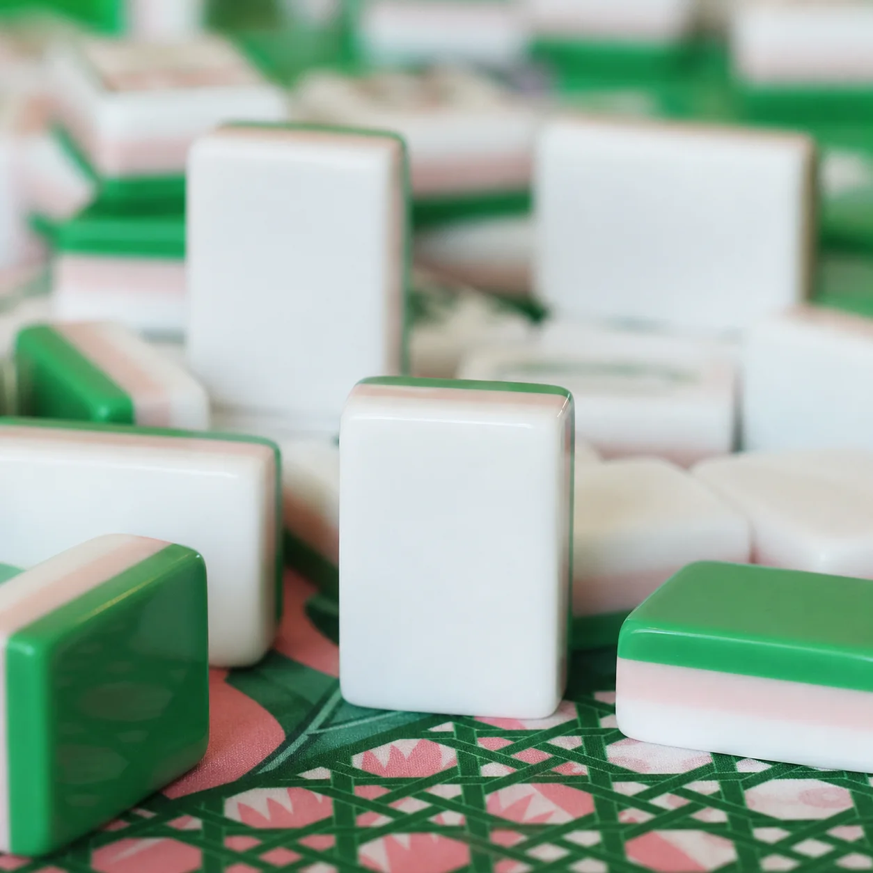 Matching blank Mahjong tile body for reference Henrymahjong144